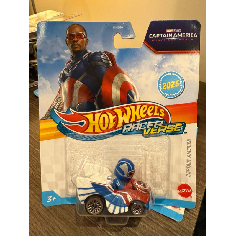Hot Wheels Racer Verse Capitão América