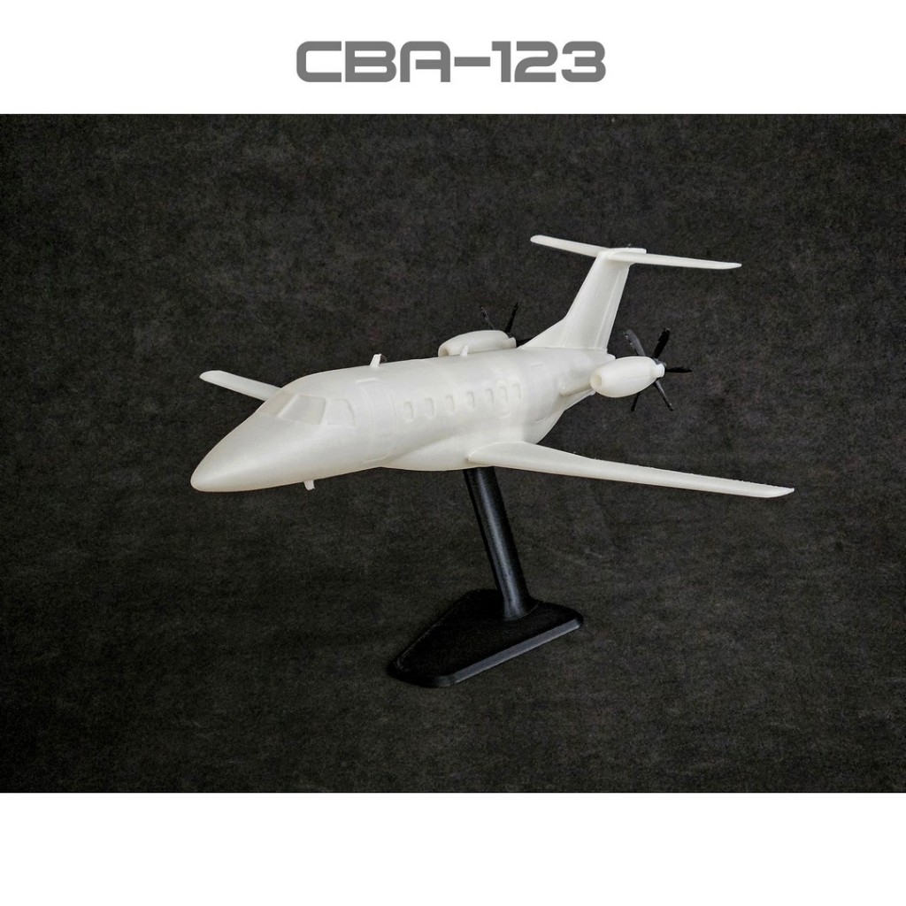 Avião Embraer CBA-123 Vector Maquete Escala 1:72 Plastimodelo