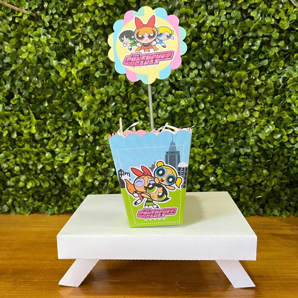 CENTRO DE MESA PERSONALIZADO CACHEPOT AS MENINAS SUPER PODEROSAS - PEGUE E MONTE - Lembrancinha