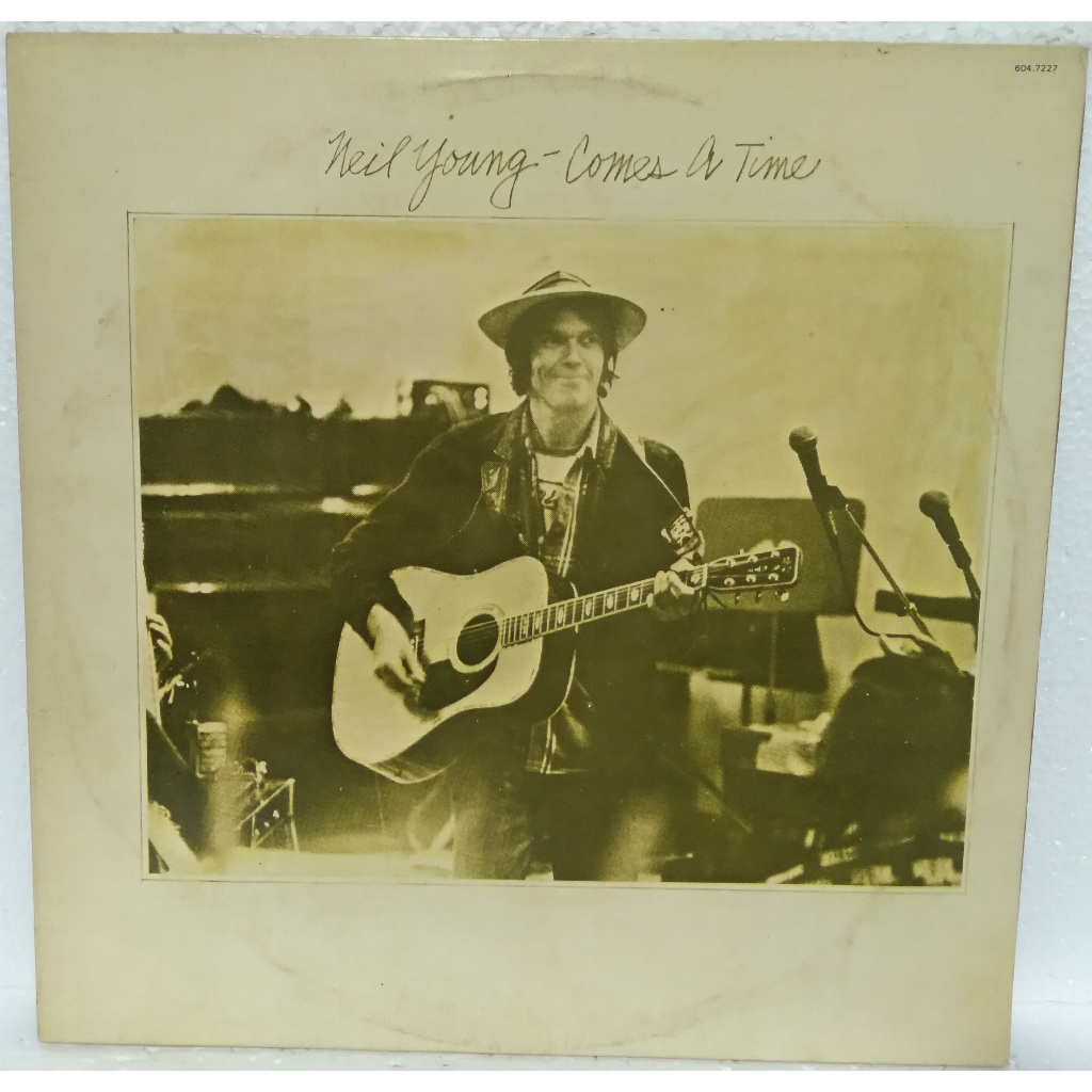 Lp - Neil Young - Comes A Time (Lotta Love) - 1986 (Otimo)