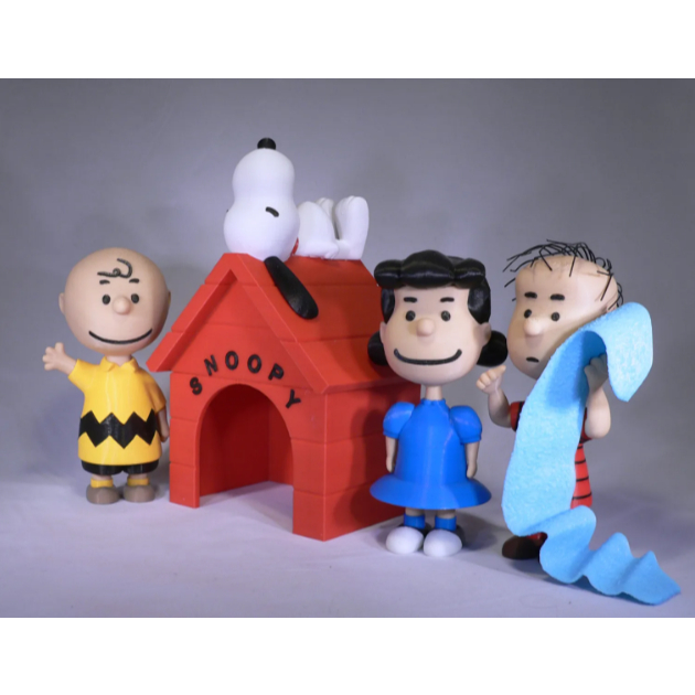 Boneco Colecionavel SNOOPY  CHARLIE BROWN E SUA TURMA Figura Decorativa Action Figure Impressao 3d