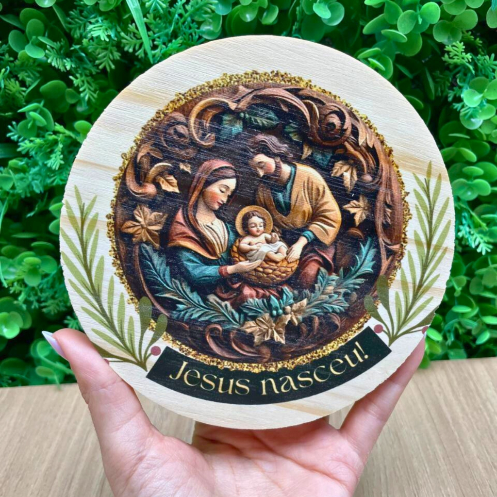 Guirlanda de Natal de Mesa ou Parede 15cm Pinus com Suporte – Modelos Variados