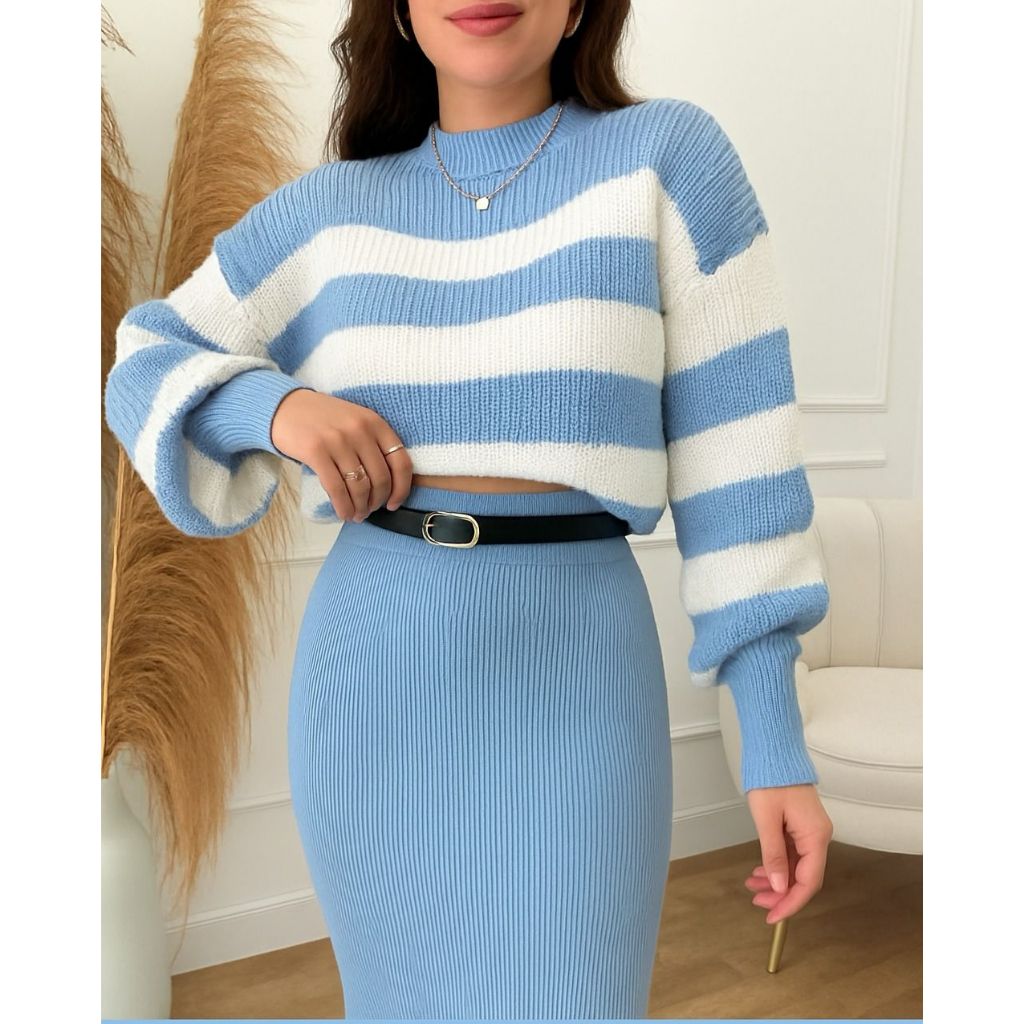 Blusa Cropped Tricot  Feminina Ponto Fang Listrada Manga Bufante Gola alta Redonda inverno