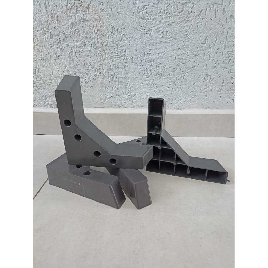 Pé de Móvel Cantoneira 5cm – Para Sofá, Box, Puff – Parafuso Incluso
