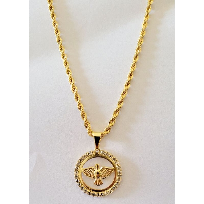 Colar,Gargantilha feminino, Folheado  a Ouro 18K, Divino  Espírito Santo, Cravejado  Zirconia.