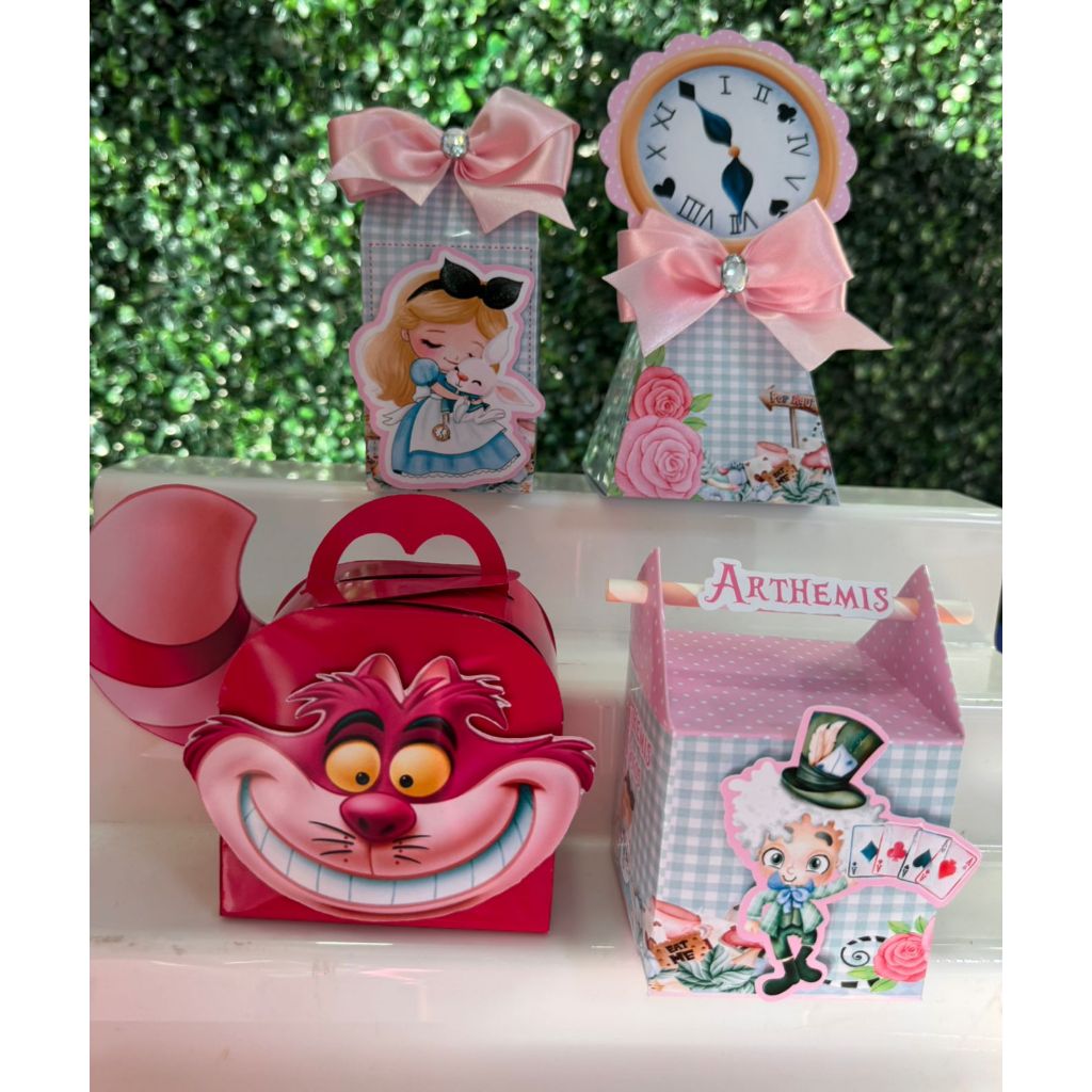 personalizado alice nos pais das maravilhas/ festa alice no pais das maravilhas/ aniversário/ lembrancinha