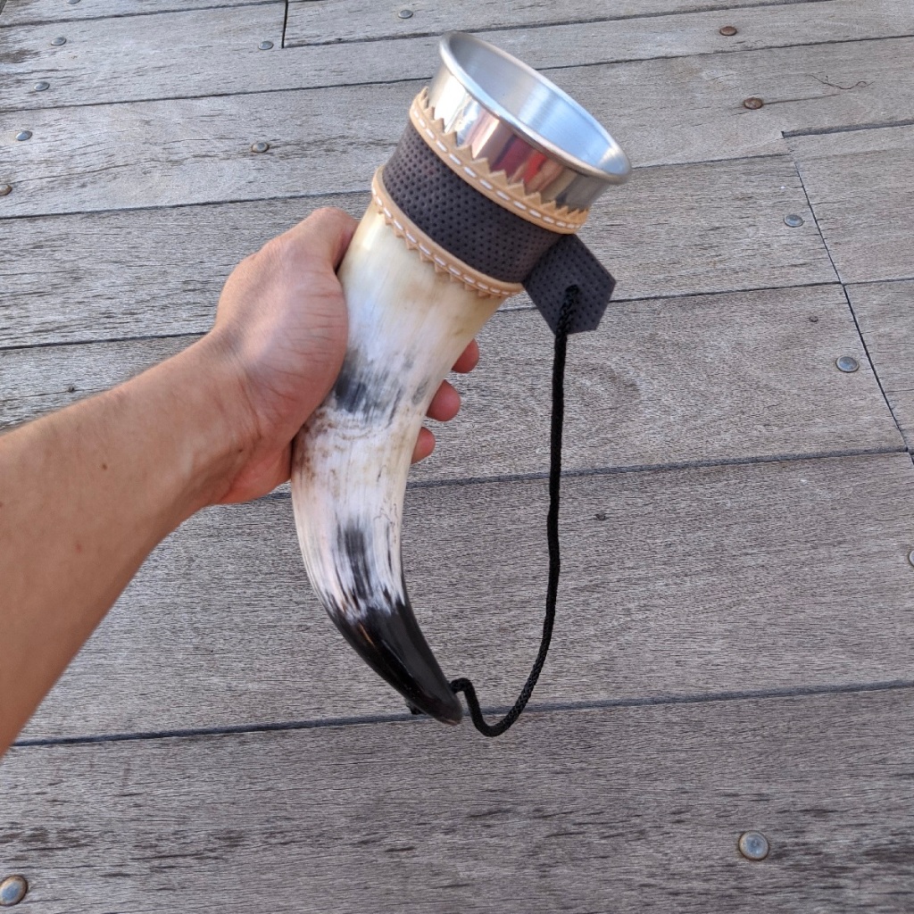 Copo de Chifre Guampa de Boi Vikings Temático Tereré Luxo