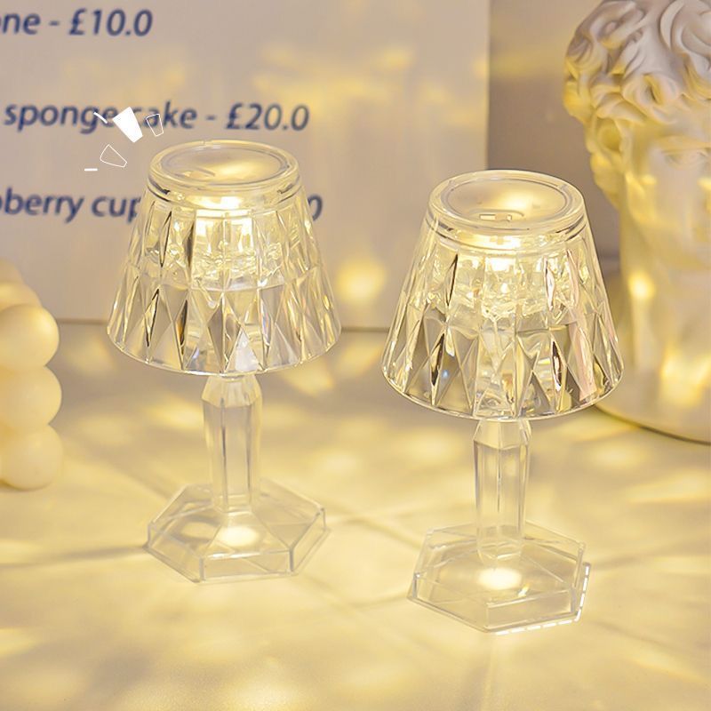 Kit 2 Mini Abajur Cristal Luz Led Amarelo Suave Quarto Decoração-LAM5200 em Oferta na Shopee