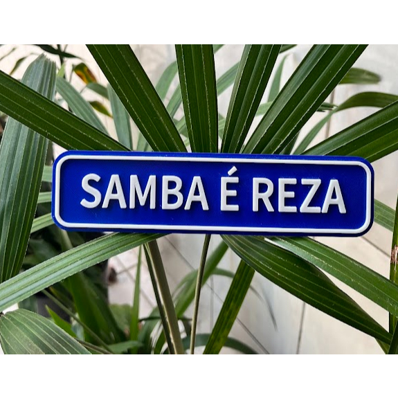 Placa decorativa Samba é reza - Quadros e frases personalizados impressos em 3D em Oferta na Shopee