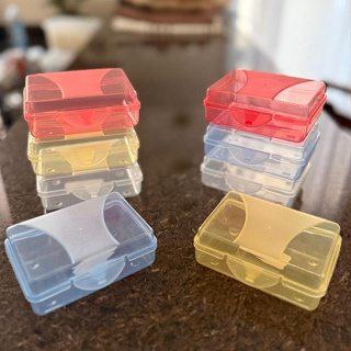 Kit Saboneteira com Tampa e Trava Quadrada Cores Sortidas em Oferta na Shopee