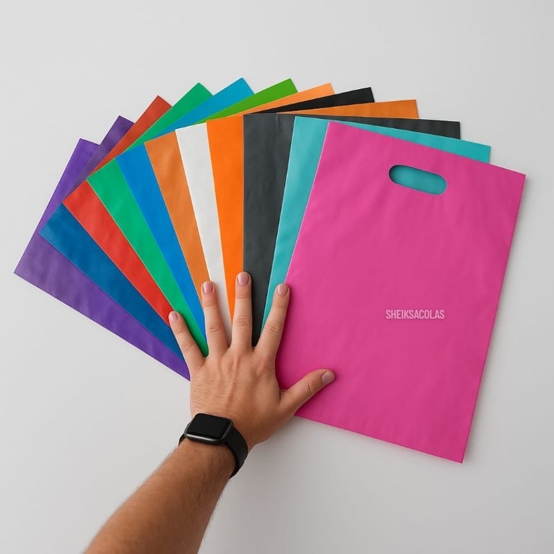 100 Un Sacolas Plasticas Boca De Palhaço Para Loja 20x30 - 30x40 - 40x50 - Sacolas Coloridas Sheik Sacolas em Oferta na Shopee