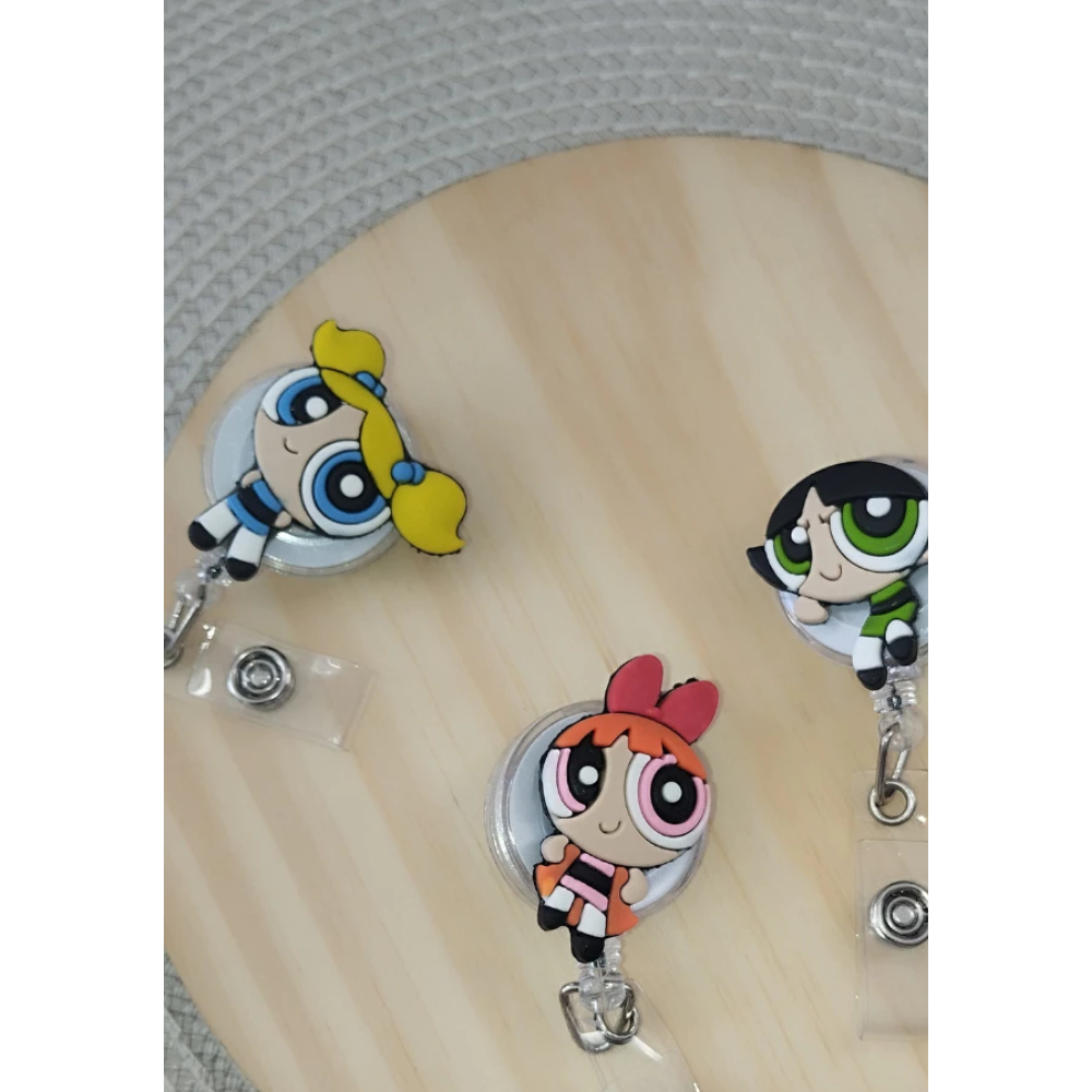Porta Crachá Retrátil Personalizados Temático Roller Clip Meninas Poderosas Lindinha Florzinha Docinho