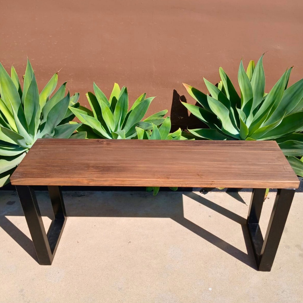 Banco Madeira Industrial na Black Friday 2025 | BuscaProdutos