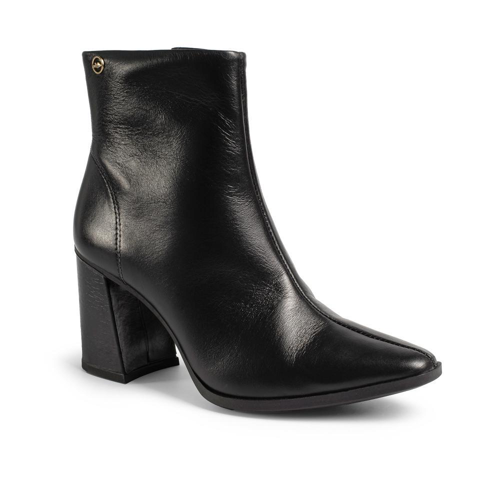 Bota Dakota de Cano Curto Em Couro Feminina D0411 em Oferta na Shopee