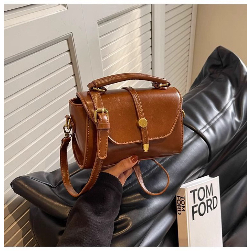 bolsa de ombro mensageiro versátil e elegante[4568] em Oferta na Shopee