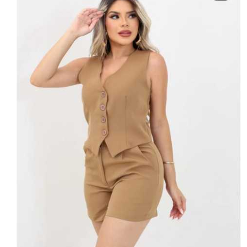 Conjunto social feminino colete com short cargo alfaiataria