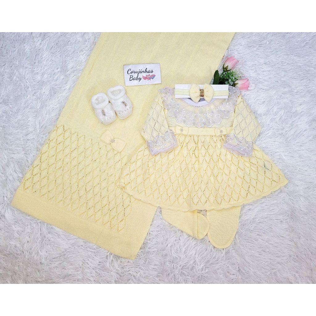 Saída de maternidade Amarela Michele de menina em tricô / tricot com vestido luxo feminina