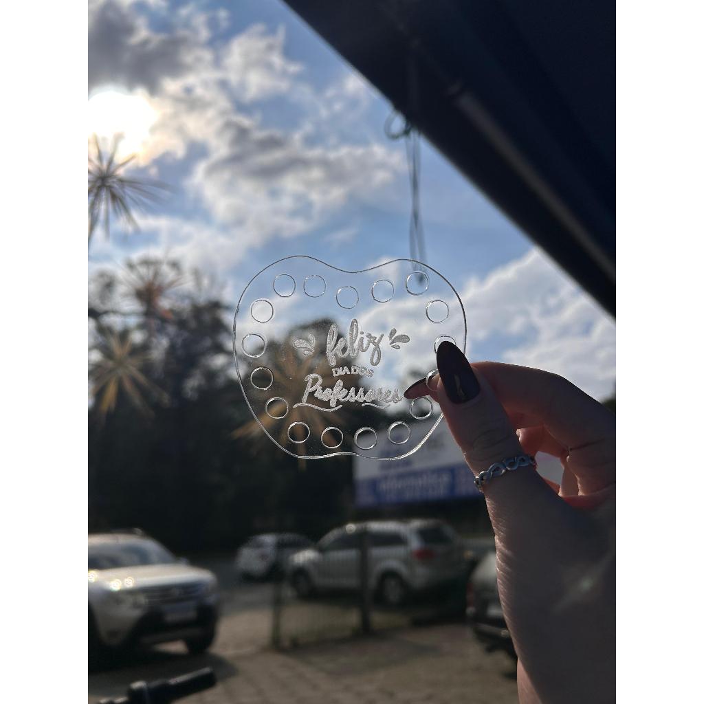 Base Maça largura 8cm altura 7cm Acrilico transparente 2 mm Pelicula dois lados ** Atenção FRASE PRONTA ( NÃO É PERSONAL