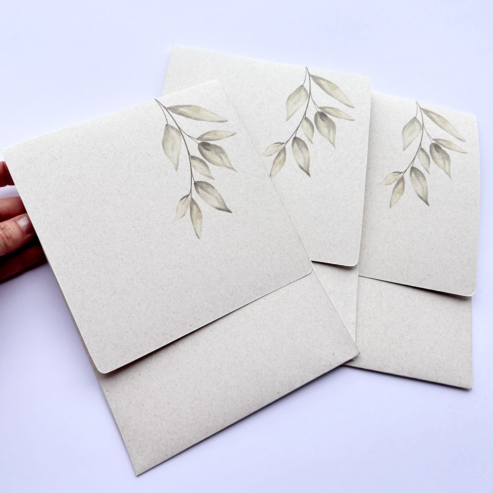 ENVELOPE PARA CONVITE DE CASAMENTO VERTICAL ABA RETA 15,5 x21,5 cm RAMO VERDE OLIVA 250G