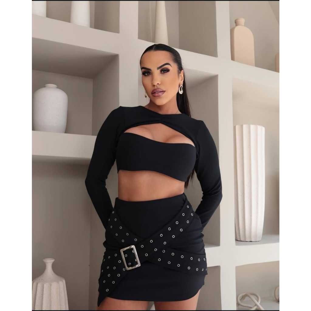 Short Saia Neoprene com Cinto Cruzado X frontal Cintura Alta Moda Gringa Tendencias