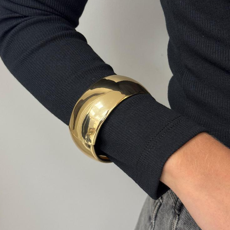 Bracelete Largo Redondo Metal Banhado a Ouro 18k em Oferta na Shopee