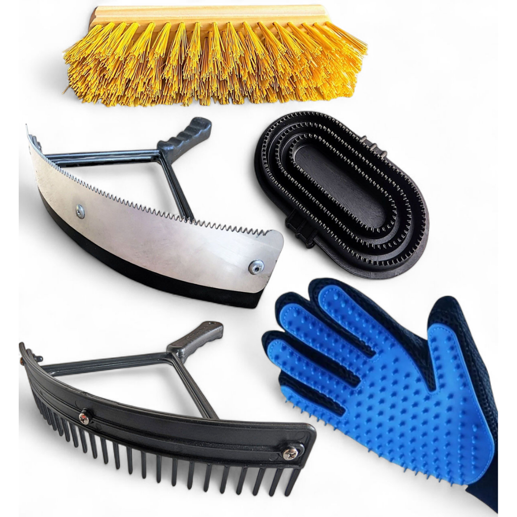 Kit Limpeza de  Cavalo: Rodo + Luva Tira Pelo + Raspadeira + Escovão + Pente para crina Higiene