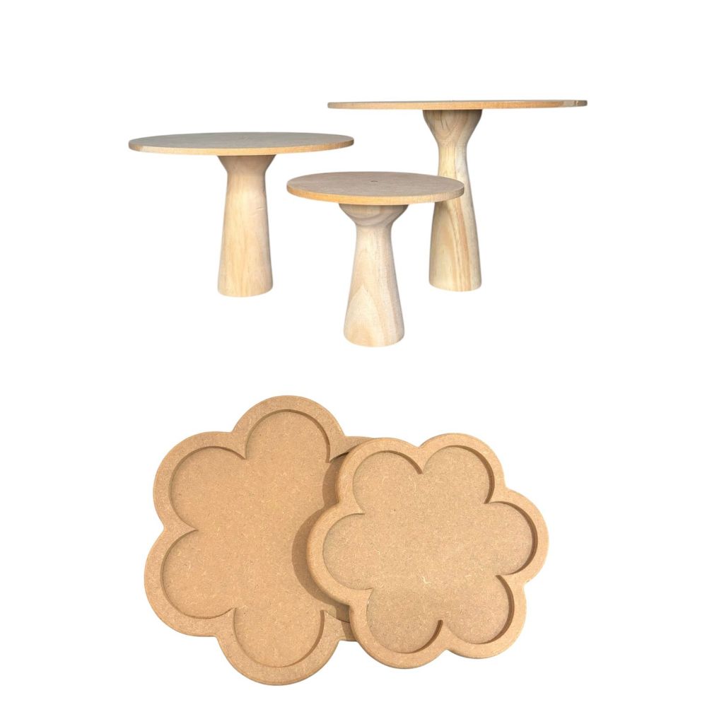 Kit Com Trio De Boleira Em Pinus P,M,G Com Tampo Mdf Cru + 2 Bandejas Flor P,G