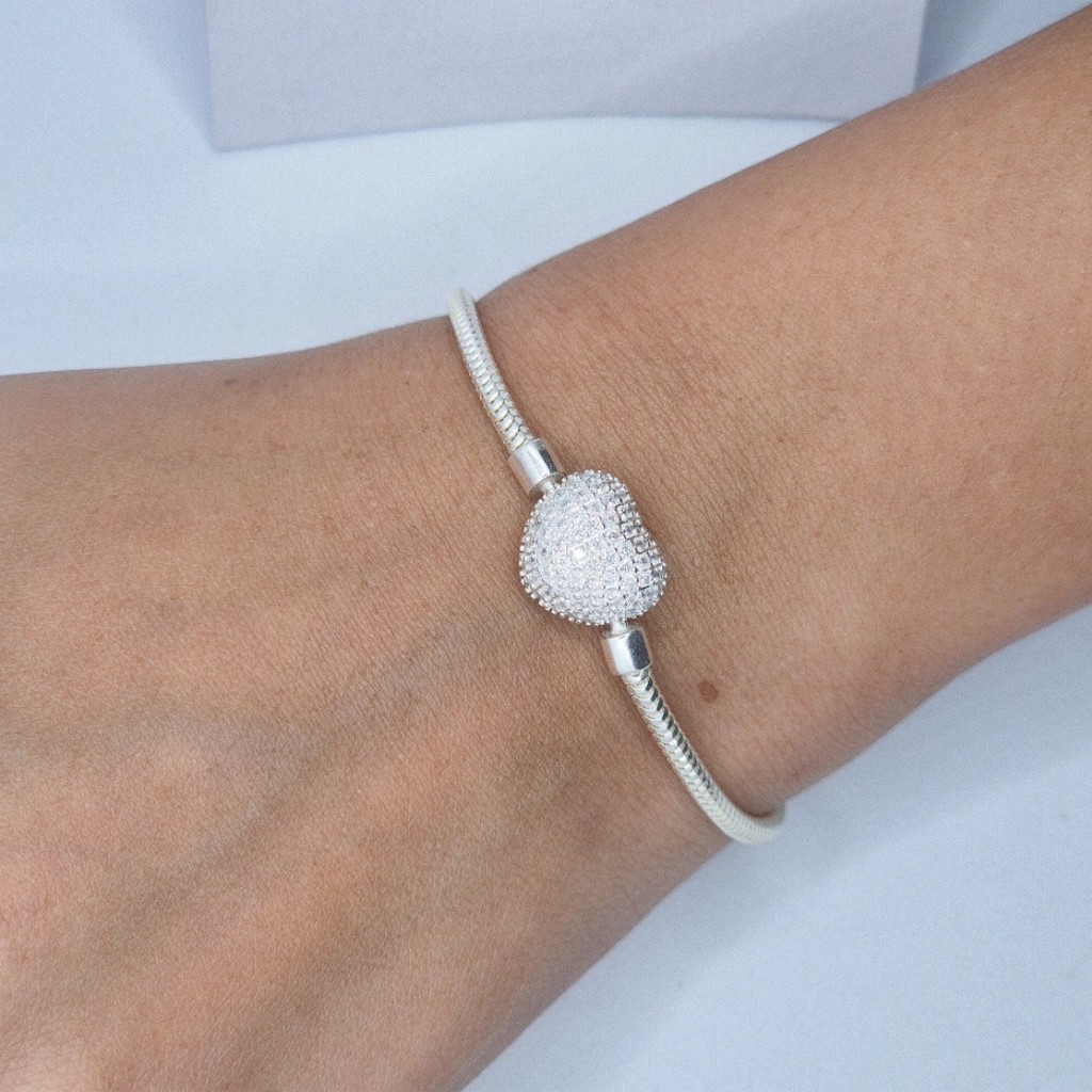 Pulseira para Berloque com Fecho Coração Cravejado -Prata 925 Compatível com Qualquer Berloque em Oferta na Shopee