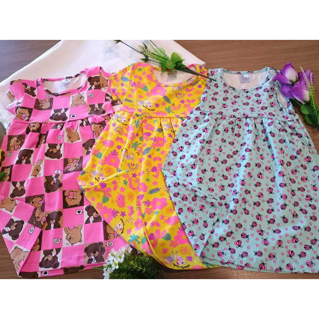 Kit 3 Vestidos Infantis Menina 2 com Manga e 1 Regata Estampas Sortidas Verão Conforto do 1 ao 8