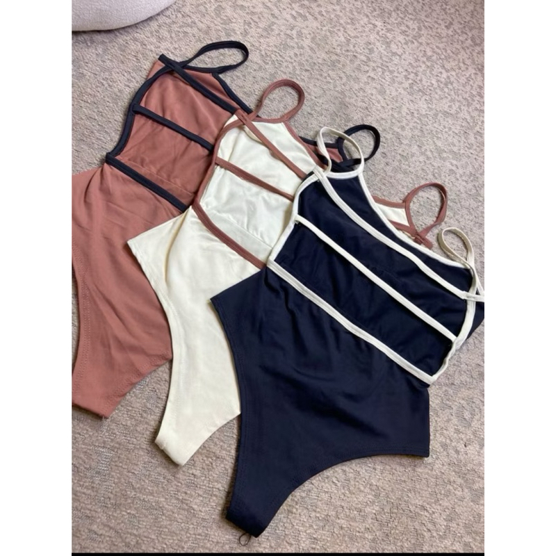 Body Bicolor Feminino de Alcinha com Duas Tiras – Costa Semi Nua | Tendência Verão 2025