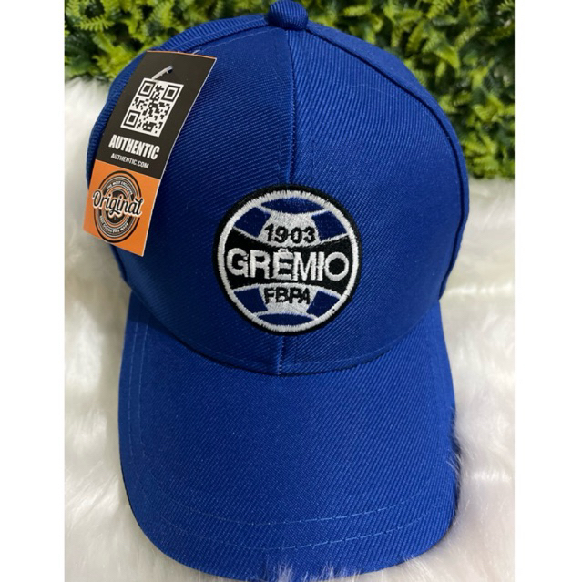 bone de aba curva com bordado de Gremio cor azul