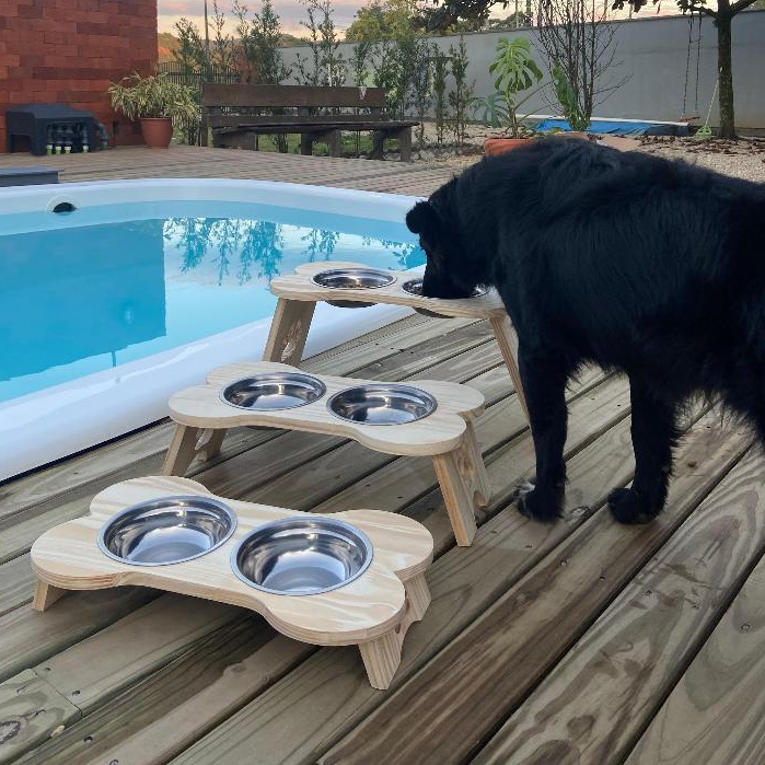 COMEDOURO ELEVADO ERGONÔMICO DE MADEIRA PARA CÃES E GATOS –PÉS RETRATEIS COM DUAS TIGELAS DE AÇO INOX BEBEDOUROS E RAÇÃO em Oferta na Shopee