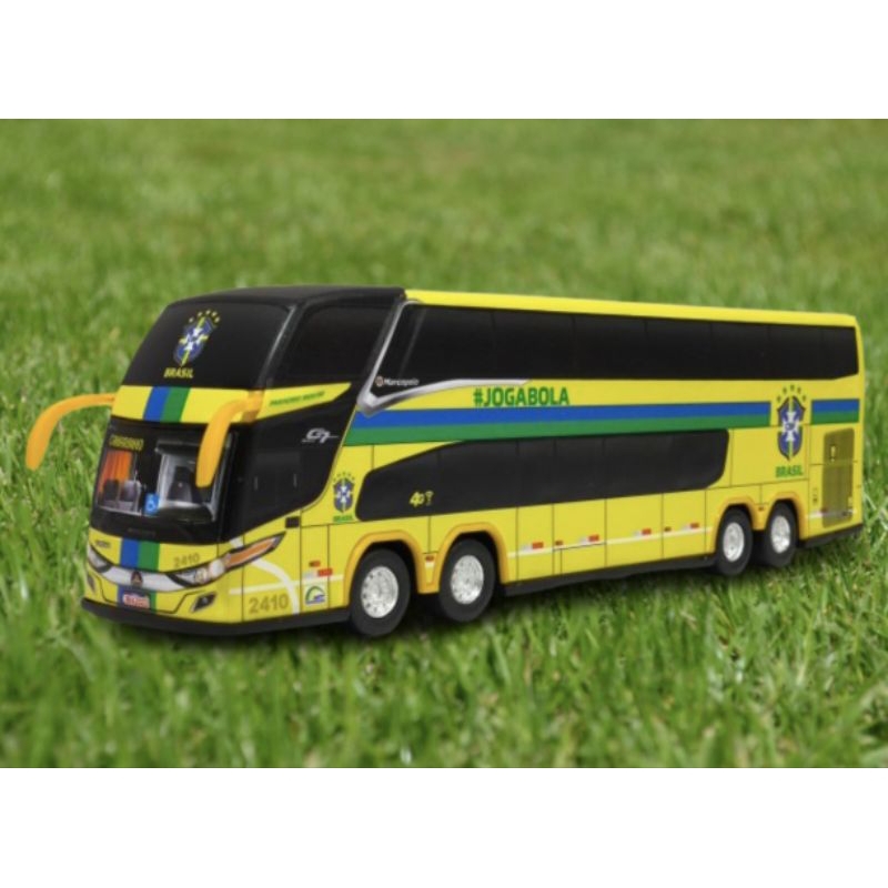 Miniatura ônibus G7 DD Seleção Brasileira Canarinho,  Joga Bola modelo Marcopolo Paradiso 4 eixos Colecionável 30 cm.