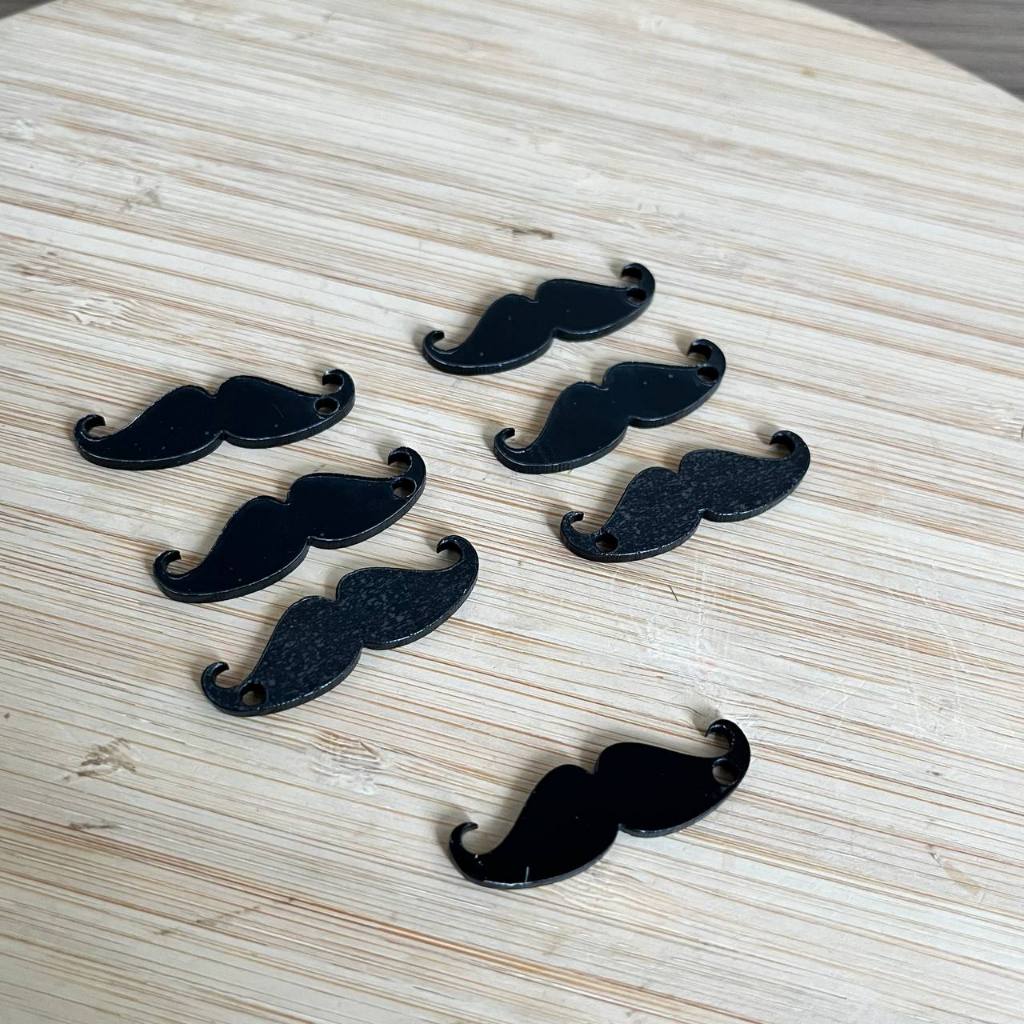 APLIQUE ACRÍLICO BIGODINHO PACOTE COM 10 UNIDADES ARTESANATO E PERSONALIZADOS