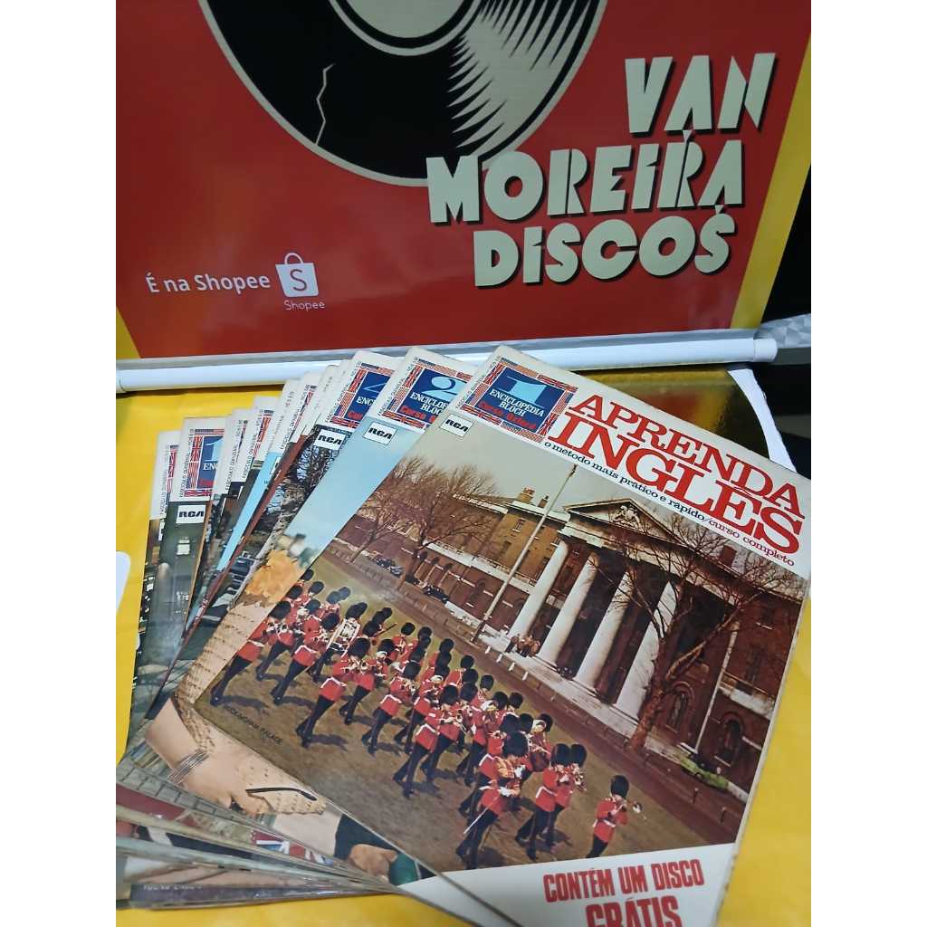 APRENDA INGLÊS - ENCICLOPÉDIA BLOCH (15 VOLUMES COM VINIL - COMPACTOS)