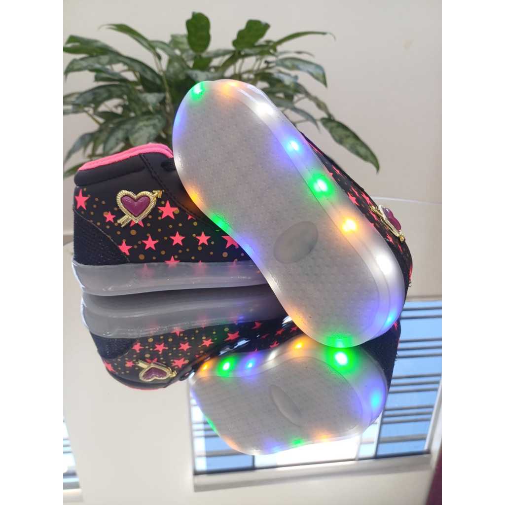 Bota infantil feminino Preta com Estrelas de LED — imagem 2 de 2