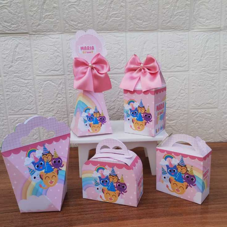 PEGUE E MONTE - Kit Festa Personalizados BOLOFOFO MENINA Lembrancinhas Caixinhas para Aniversário