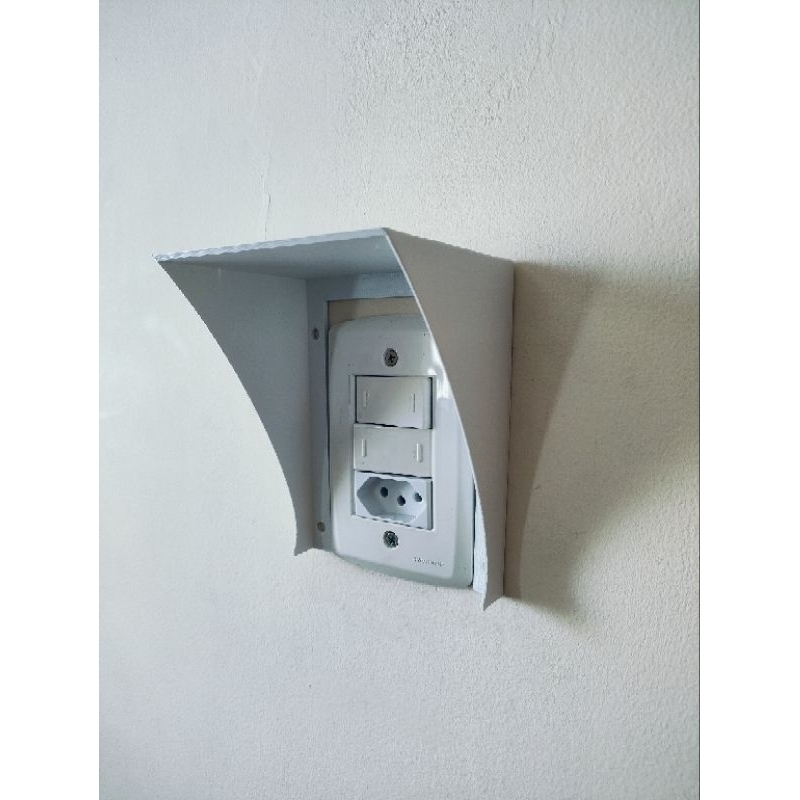 Proteção Universal Sol e Chuva para tomadas e Interruptores Campainhas Porteiros Eletrônico LR808