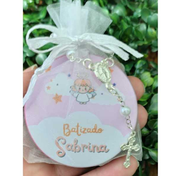 Kit lembrancinha  mini vela aromática na latinha com mini terço para batizado, crisma, primeira eucaristia