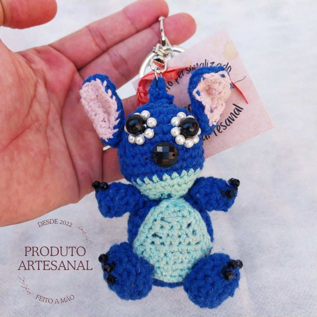 Chaveiro Amigurumi Stitch | Feito à Mão em Crochê | Peça Única | Presente Criativo e Artesanal