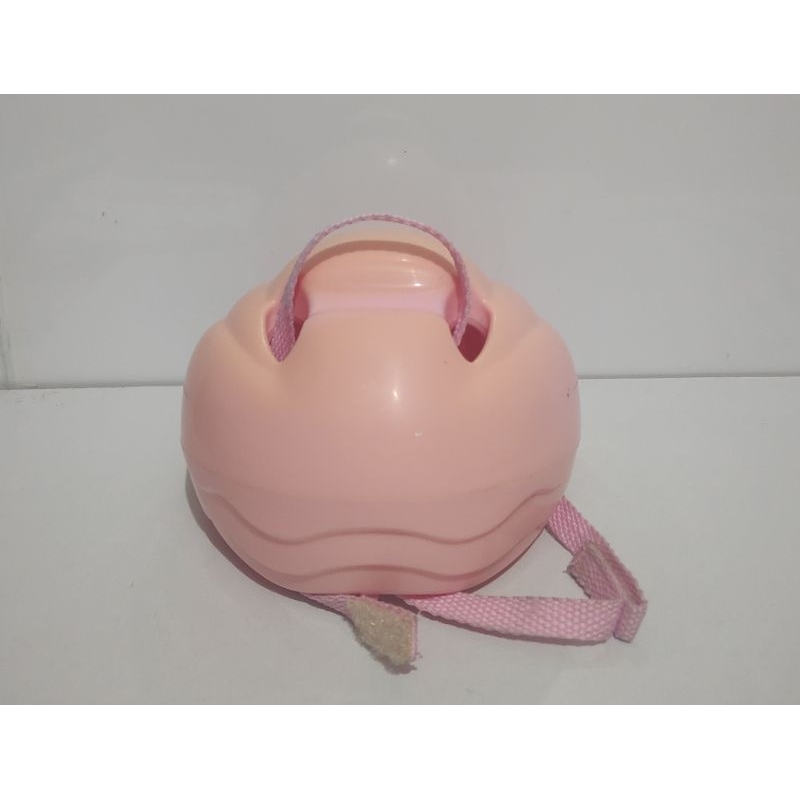 assessórios capacete para boneca baby ANNA usado antigo.