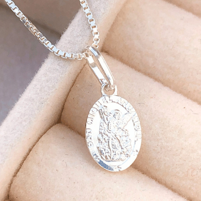Pingente De Prata 990 Oval 10mm São Miguel Coleção Religiosa em Oferta na Shopee