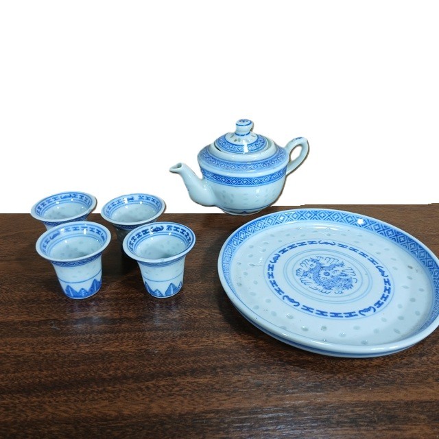 Lembrancinha Porcelana Mini Jogo De Porcelana 14x8x8cm 440g