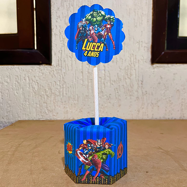 10 Unidades Centro de Mesa Vingadores Com Nome e Idade Para Festa Lembrancinha