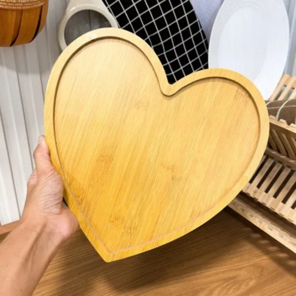 Tabua Queijos e Frios Gamela Petisqueira Tipo Bambu MDF de CORAÇÃO cozinha
