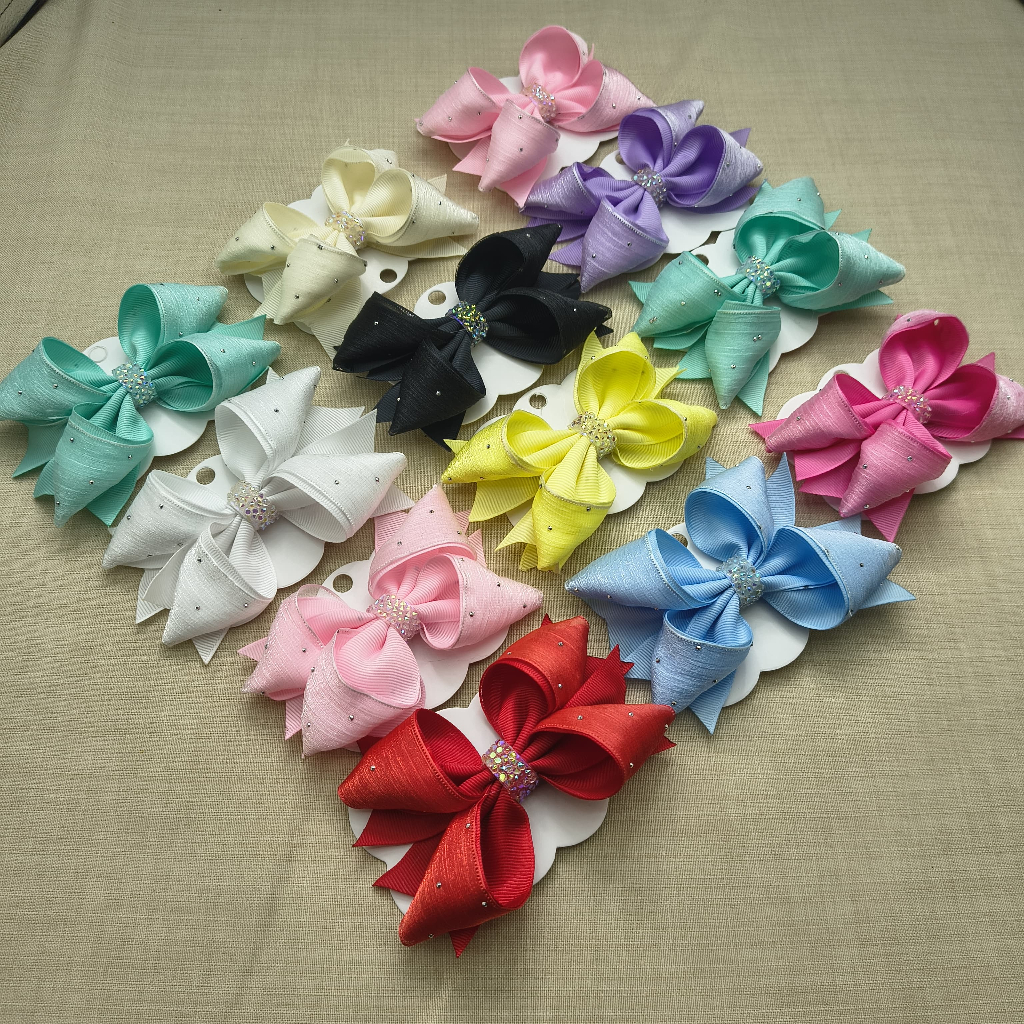 Kit 12 Laços Infantis Sapatinho com Pedrinhas – Acessórios Delicados para Cabelo de Bebês e Meninas em Oferta na Shopee