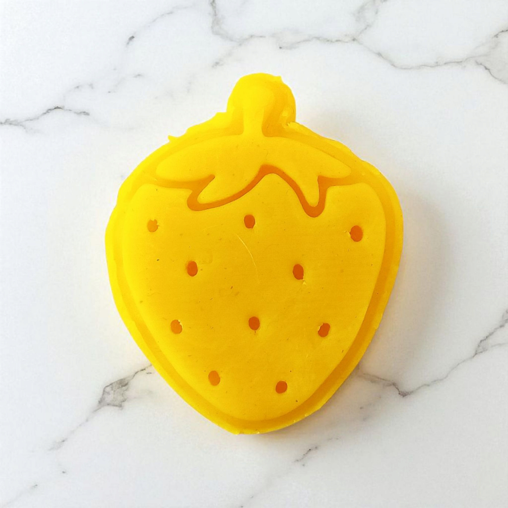 Modelador e Ejetor Para Modelar Doces, Massas e Brigadeiros | Morango em Oferta na Shopee