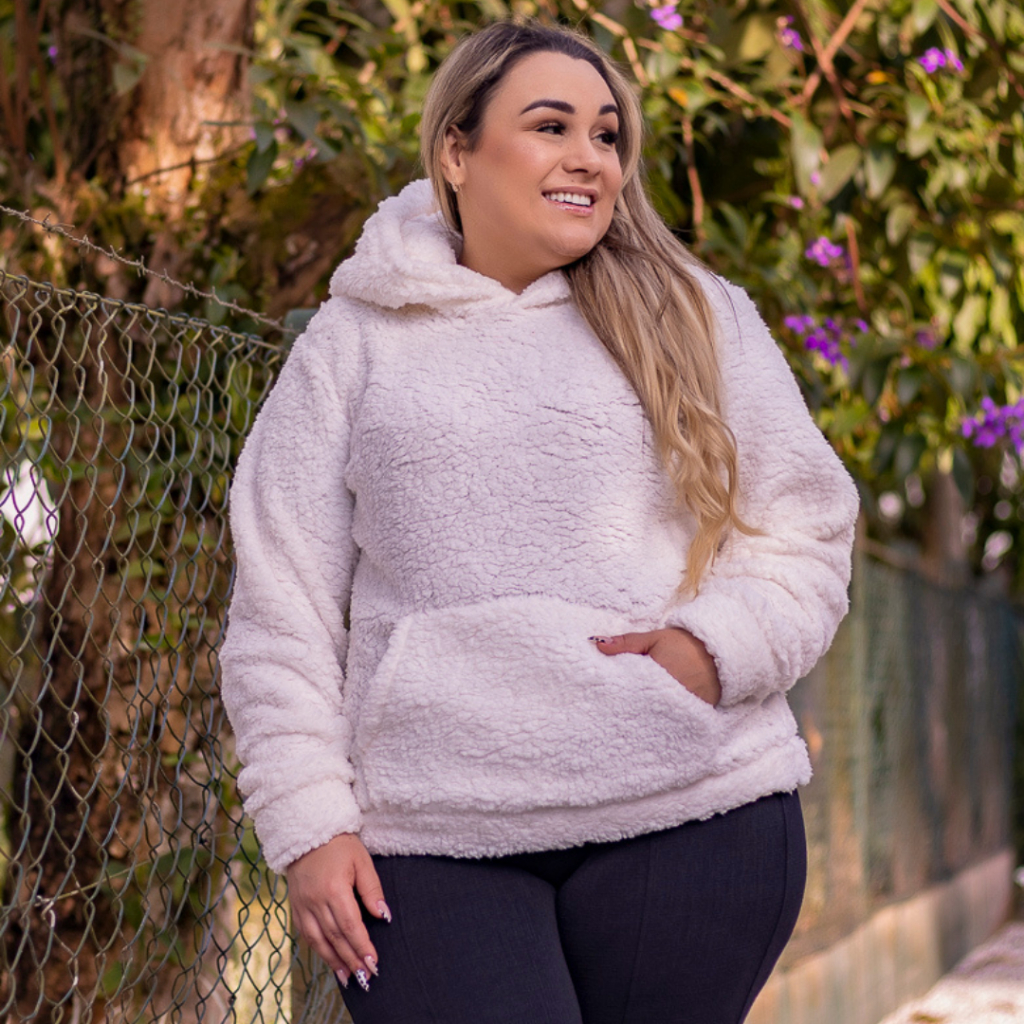 Casaco Plus Size Feminino Teddy Com Capuz