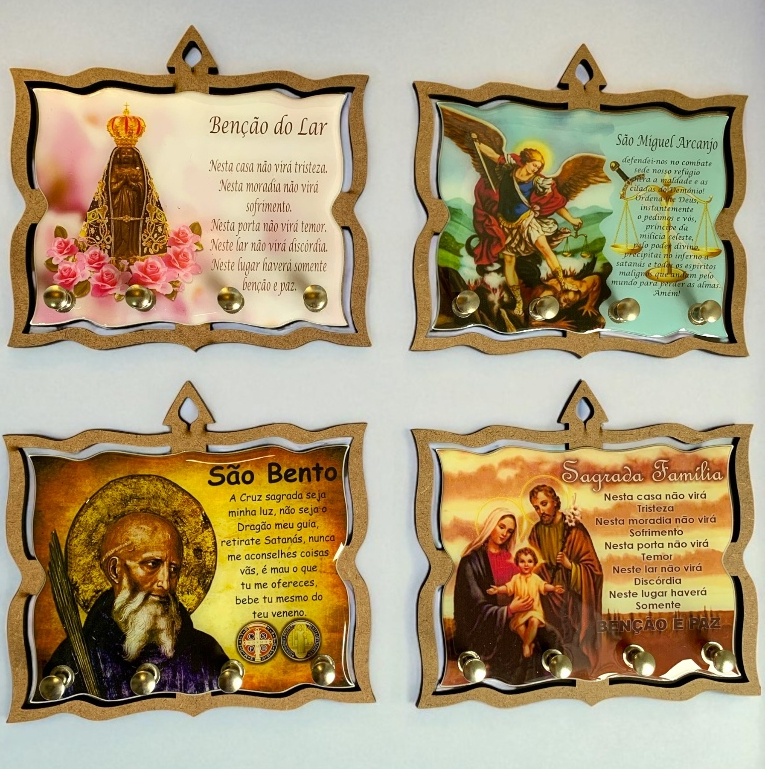 Porta Chaves MDF Resinado Nossa Senhora Aparecida Sagrada Familia e outros Santos Católicos Decoração Religiosa