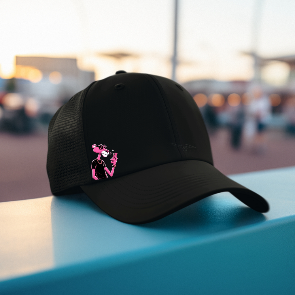 Boné Trucker Pantera Rosa Estiloso Unissex